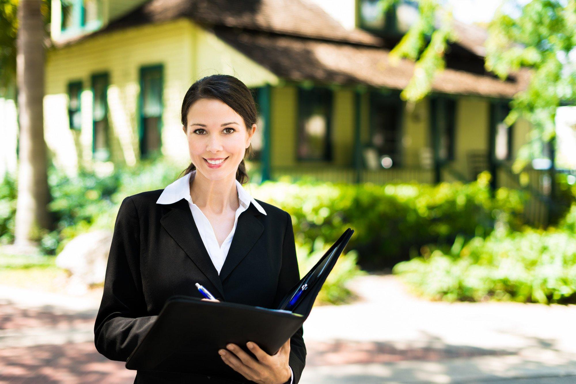 how to get a job as a real estate agent