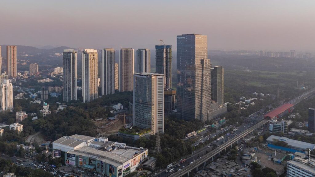 Oberoi Garden City, Goregaon